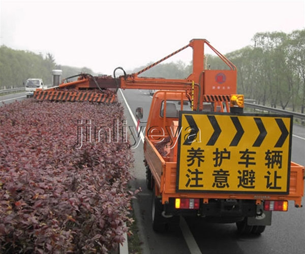 江苏高速公路绿篱修剪机